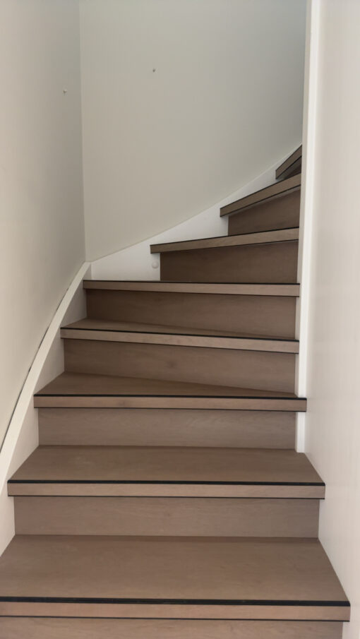 PVC Traptreden Inclusief Trapneusprofielen - Afbeelding 2
