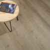 Enviro Rustic 016 PVC vloer in een interieur