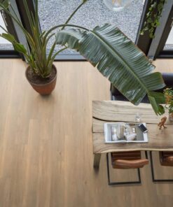 Saarland beige eiken laminaat – in een interieur