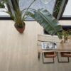 Saarland wit eiken laminaat – in een interieur